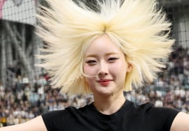 [Một lần thôi] Cú đánh đầu tóc vàng 'Sometimes Again' của Doochi, Seo Hyun Sook