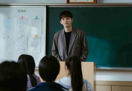 'Jellyfish Entertainment's' Kim Dong-gyu, Gaze of the Empathic Fairy at Muryeom Girls' High School [The Absolute Value of Romance]