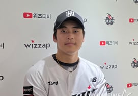 Kim Taek Yeon → Yoo Young Chan's chấn thương liên tiếp sau khi kết thúc đợt quảng bá mới
