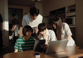 YA Horror 'Killing Stalk' Dominates Top 10 in 64 Countries.. Production Stills Released
