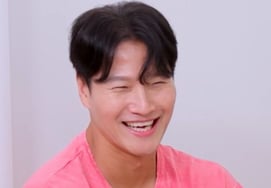 Kim Jong-kook: "If we rank first, all former cast members hold a dinner party; Hong Jin-kyung often attends" [Ok-mun-a]