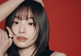 代替女团选择演员之路的康美娜..通过《纪念》证明了演技的上升