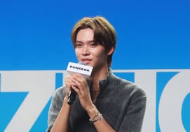 「カムドゥンイ」論争..ライズ・ウンスク「不適切な言葉選び、心から謝罪」 [スター・イシュー]