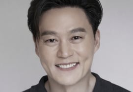 Lee Seo-jin, making a fresh start after 27 years today (the 7th)..."A continuous stretch of tension day by day" [Official]