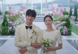 Kim Go Eun (SNSD) chia sẻ về album mới của Kim Jae Won" [Phỏng vấn Yumi 3①]
