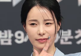 Lim Ji Yeon (Heo Nam Joon) bày tỏ sự ủng hộ đối với Lee Jung Jae'Mình yêu cả hai'