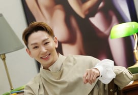 『レムピカ』キム・ホヨン「親友」チョン・ソナ・チャ・ジヨンと同じステージ..いつも刺激を受けている」 [インタビュー②]