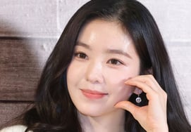 Red Velvet成员裴珠泫(Irene)守住了王座明星排名女子偶像第1位