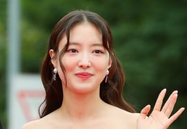 Lee Se-young Ranks Third Among Female Stars in Star Ranking