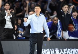 『0%奇跡挑戦』イ・サンミンKCC監督、決して油断しない「ソノは怖いチーム…」 「毎試合が重要だ」 [高陽現場]