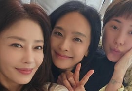 Lee Ji-hyun, reencuentro certificado con Seohyun y Park Jung-ah de Jewelry: «¡Vamos a un millón!»