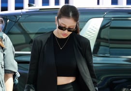 TWICE Jihyo 'All Black' [★Ảnh]