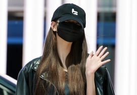 Jang Won Young gửi lời chào đến mọi người [★Ảnh]