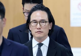 趙賢範会長、懲役2年が確定···韓国アンドカンパニー、‘オーナーリスク’の実現