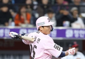 "Gran batalla de 5 horas y 6 minutos": Park Hae-min remata con jonrón de desempate en la 11ª entrada. LG vence a Hanwha 9-8 [Reseña del lugar en Daejeon]