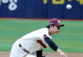 [Photo] 'An Woo-jin pitches against KT'