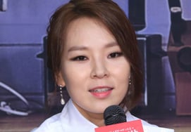 Kwak Jeong-eun, Father's Day news of father's passing... "Please pray for his soul from afar" [Star Issue]