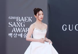 Shin Se-kyung, a princess from a fairy tale [★Photo]