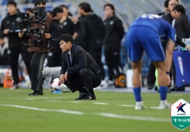 Suwon manager Lee Jeong-hyo's response to fans' booing: "If you don't like it, you naturally have the right to express it" [Suwon field]