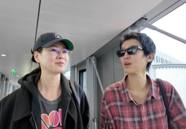 李素拉·洪真京，今天（10日）抵达巴黎..埃菲尔铁塔景致在宿舍激动不已 [海螺与进攻]