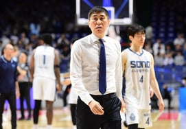 'Primera derrota en la final por el campeonato → fracaso del título en casa', el entrenador de KCC, Lee Sang-min: "Ahora hemos perdido una vez... terminaremos en el quinto partido" [Reporte desde Busan]