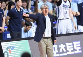 "努力、热情战胜了才能。" 孙昌焕导演表示:"想一直坚持到最后……" [釜山县长]