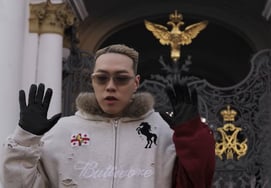 BewhY thể hiện ca khúc mới 'Falling' của Lee Seung ManCuộc tranh luận về "bậc thầy hip hop quốc gia bảo thủ yêu nước" của "những niềm tin vô thức" [Star Issue]