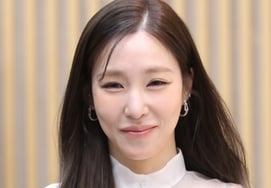 Adding a spoon to Hyori-su.. Tiffany: "I want Hyori-shup, even a producer proposal is OK" [Young Street]