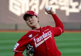 「年俸6500万ウォンで最多勝単独1位」5年間で5勝→今年すでに5連勝、イ·スンヨンの目は的確だった