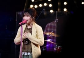 Lee Soo-hyun on the Reason She Overcame Her Slump: "Singing Lifted Me Up Again" [Space Empathy]