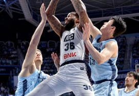 [Foto] «Ahora es el momento de lanzar» Sean Long