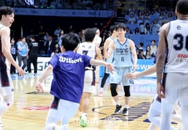 [相片儿] "祝贺许勋" 李贞贤