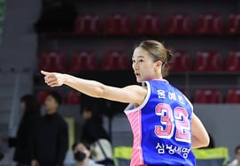 [Behind the Interview] 'KB Transfer' Yoon Ye-bin: "I thought I had to go when the MVP called"