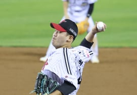 [フォト] ソン・ドンヒョン「殴られても正面勝負」