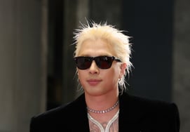 テヤン、BIGBANGのカムバックを発表した "タイトル曲はまだ..本当に大変だ" [スター・イシュー]