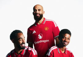 "Evocación de la era dorada de los años 70": los fans se 'encantan' con el nuevo uniforme del Manchester United... "Es bonito", de nuevo con la estética retro
