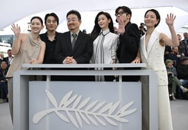 K zombie, hãy làm nóng khoang..Lee Sang Ho, Jeon Ji Hyun, Goo Dae Hwan, Ji Chang Wook, Shin Hyun Bin, Kim Shin Rok 'hạnh phúc'" [Khan ★ Hiện trường]