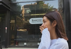 'Fiesta en un apartamento a primera hora de la madrugada': Kim Bin-woo, tras disculparse por la controversia, comparte novedades: "Me alegra que llegue el verano" y regresa a su vida cotidiana [Star Issue]