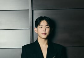 'Mojamussa', coparticipación del director musical y Paul Kim, quien se lanza con un nuevo tema para la banda sonora