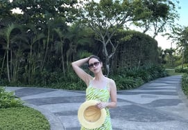 Gyeong Su-jin shows off her bikini body in Vietnam... "One week of vacation" [Star Issue]