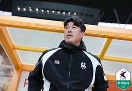 Gwangju Manager Lee Jeong-gyu promises a comeback: "The seven-point gap is not yet insurmountable" [Incheon Report]
