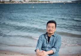 ヨン・サンホ監督「パク・チャンウク監督、私が頑張ります」「[カン★インタビュー]①」