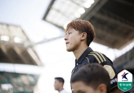 'World Cup Disappointment' Lee Seung-woo's First Confession: "It Was Regrettable and Sad, But I Must Try Again" [Jeonju Field]