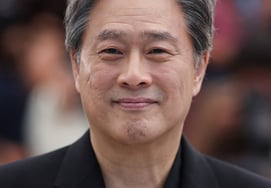 Park Chan-wook, Cannes Film Festival Shim Sa-wi (Director)→France receives highest cultural and artistic merit award, Commandeur [Comprehensive]