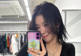 Baek Yerin, the personification of sophistication.. Tattoos revealed through sheer clothing