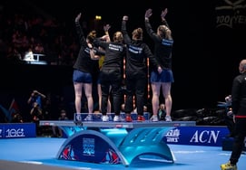 "I climbed the table and it sank by 0.5cm!" Romanian women's team faces controversy over 'thoughtless celebration' → "It was a headache," organizing committee reveals