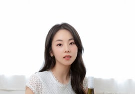 'An So-hee's 20,000-won wine' becomes a hit at convenience stores... "I poured my love and sincerity into it"