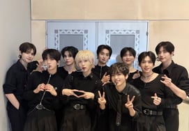 CRAVITY thể hiện ca khúc báo đáp bằng âm nhạc và sân khấu tuyệt vời hơnConcert tại Nhật kết thúc thành công