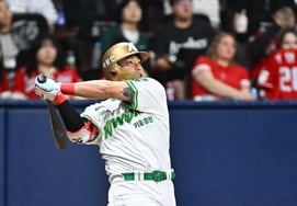 "第9回合YUTO满垒KK→金雄彬终结炮"Kiwoom，SSG 7-6压制！ [高尺现场评论]