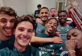 "Tears of emotion while talking to his wife": Arsenal players celebrate championship victory at training ground... "I said it was over," Rice's 'prophecy' comes true